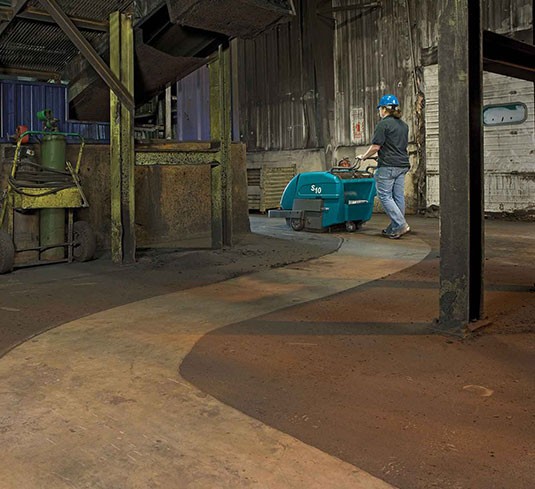 S10 Walk-Behind Sweeper alt 6